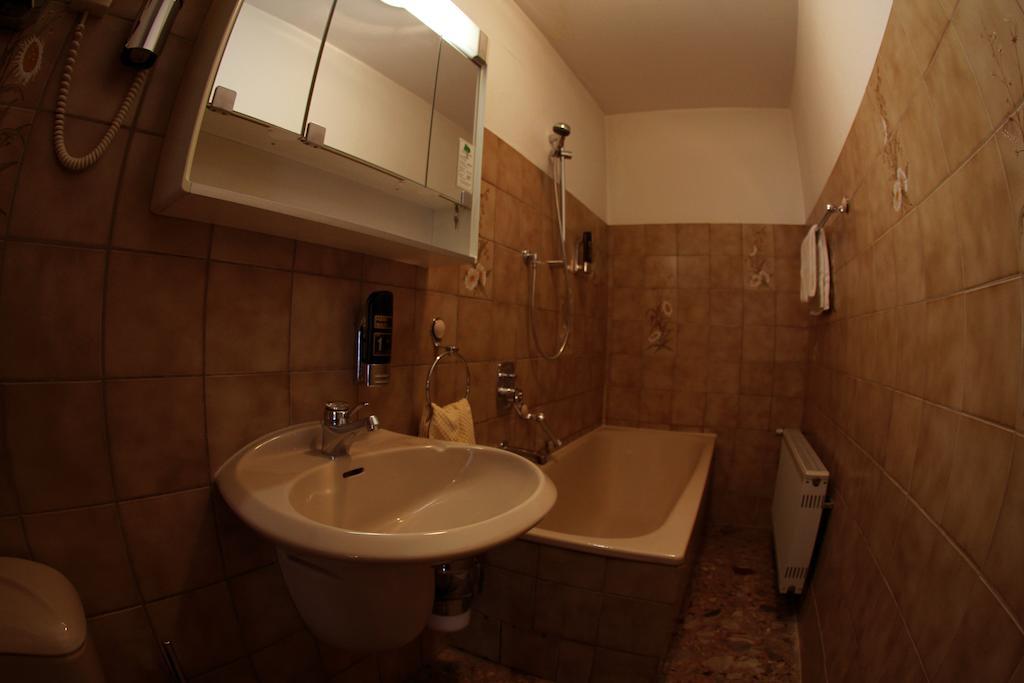 Pohl'S Rheinhotel Adler Sankt Goarshausen Extérieur photo