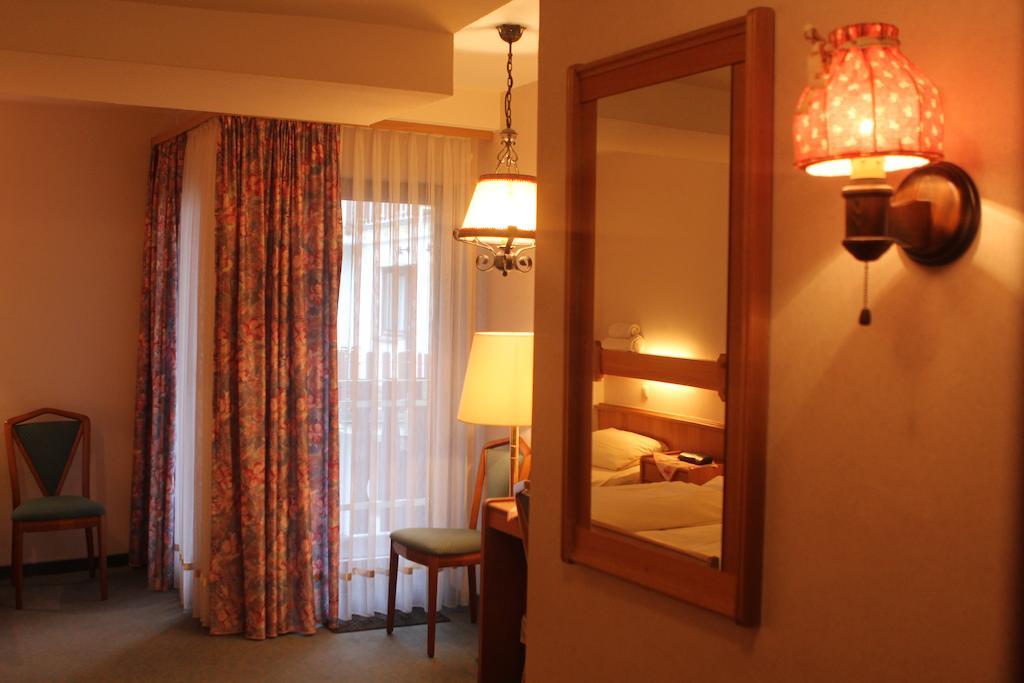 Pohl'S Rheinhotel Adler Sankt Goarshausen Extérieur photo