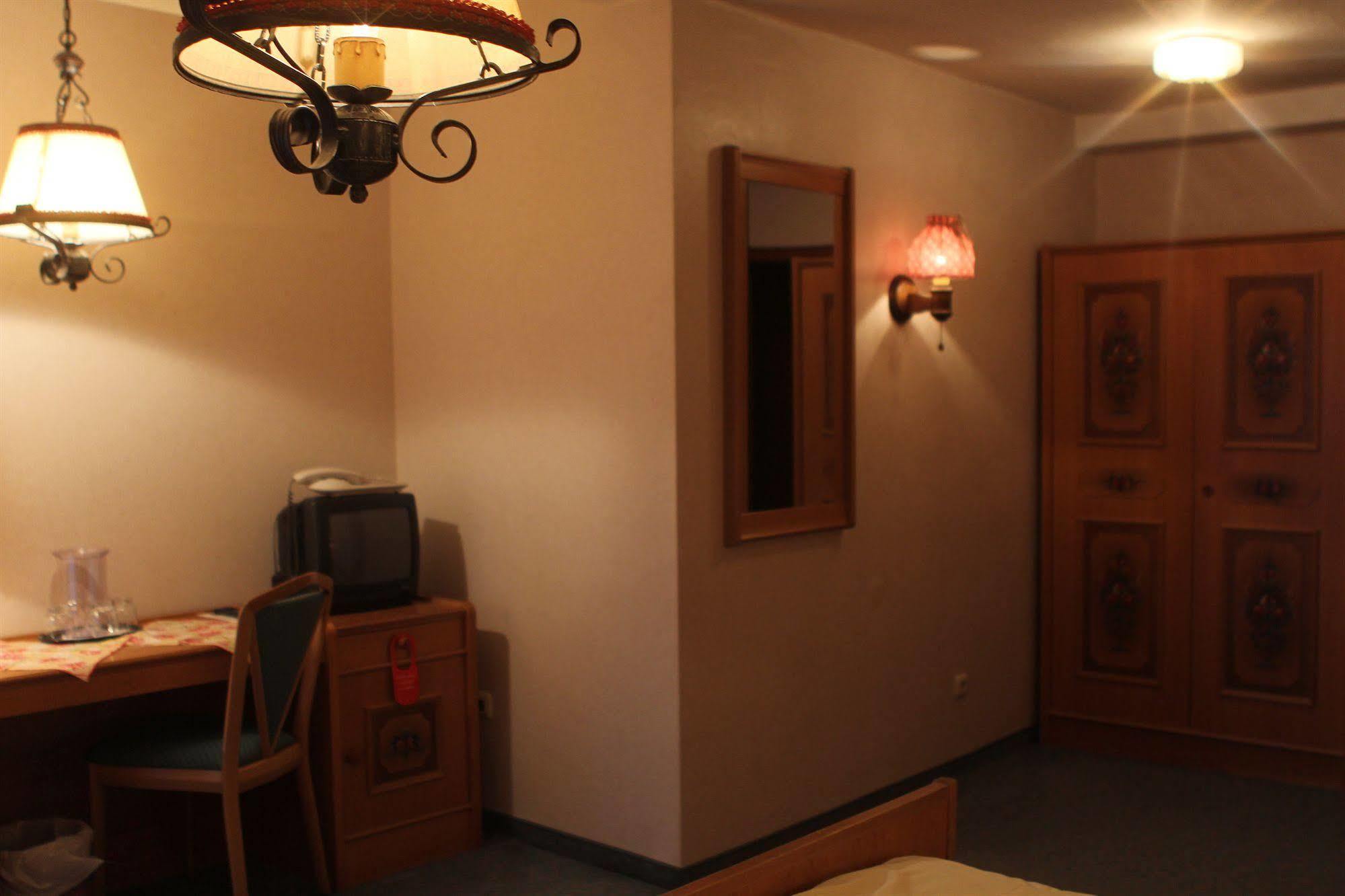 Pohl'S Rheinhotel Adler Sankt Goarshausen Extérieur photo